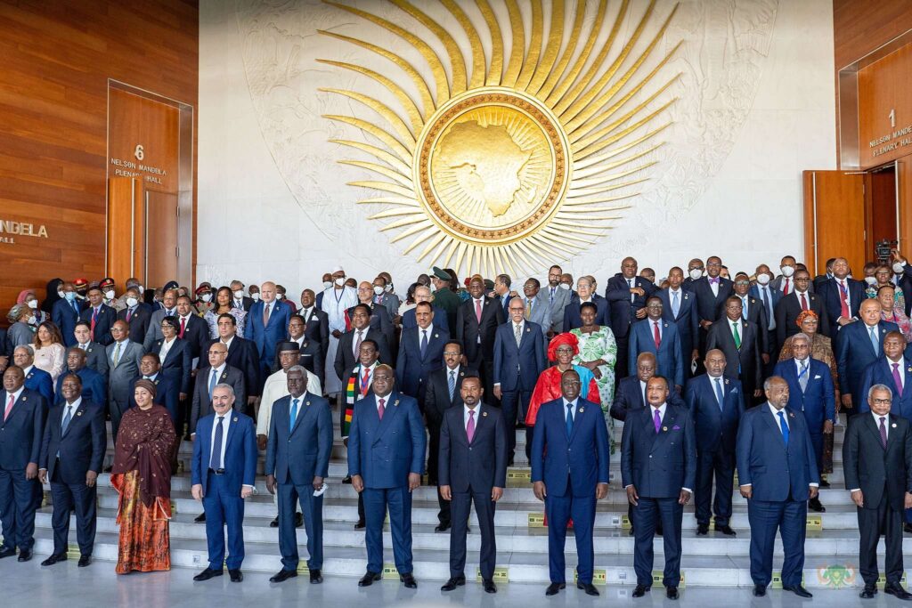 A group of leaders from Africa posing for a picture.