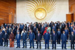 A group of leaders from Africa posing for a picture.